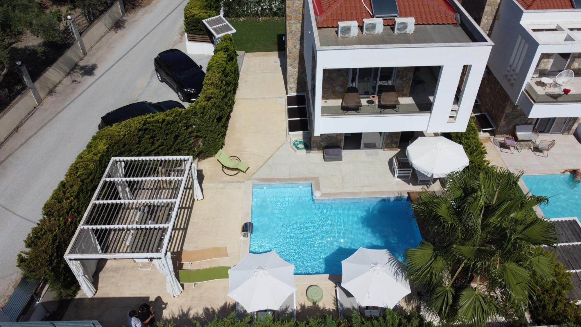 Villa Douglas - Private Pool, Bbq, 4Bdrms, View Pefkochori Zewnętrze zdjęcie