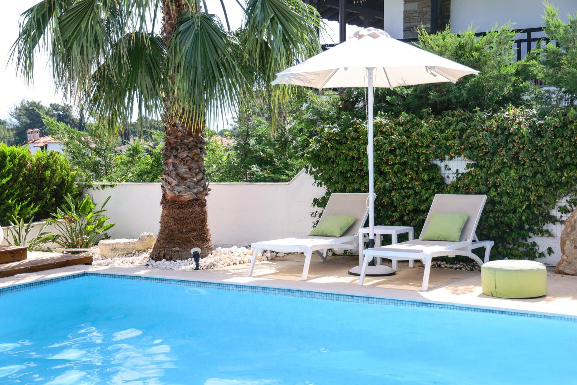 Villa Douglas - Private Pool, Bbq, 4Bdrms, View Pefkochori Zewnętrze zdjęcie